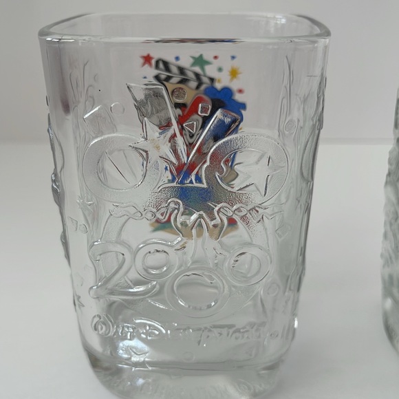 Disney Collector Glasses from the Year 2000 - Picture 8 of 16